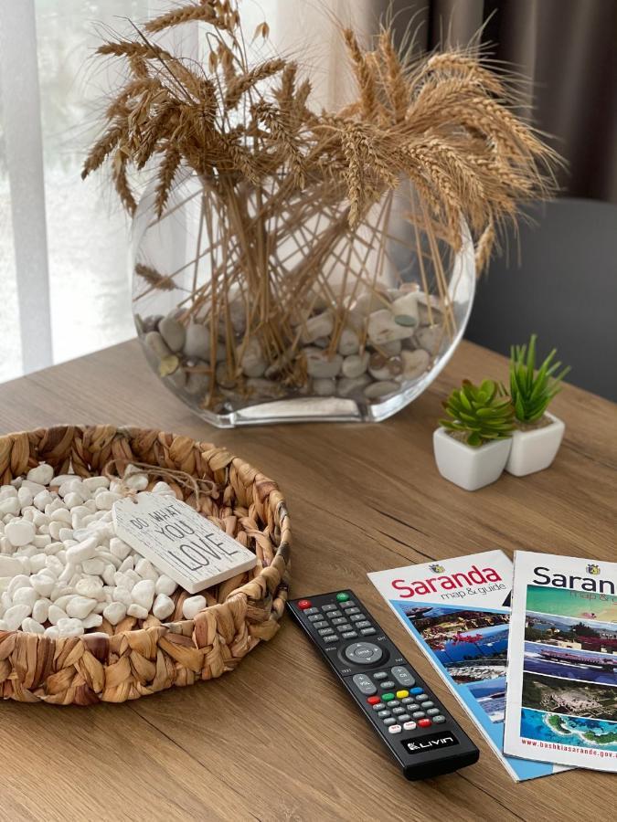 Vela Apartaments 4 Sarandë エクステリア 写真